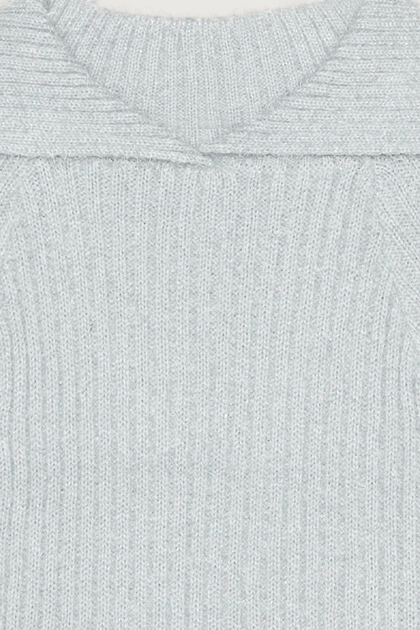 EXTENDED COLLAR KNIT SWEATER
