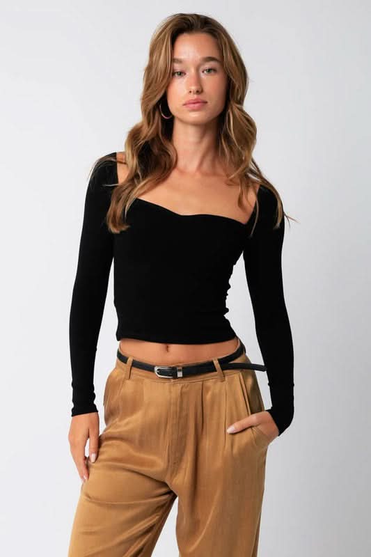 Reema Black Sweetheart Long Sleeve Top