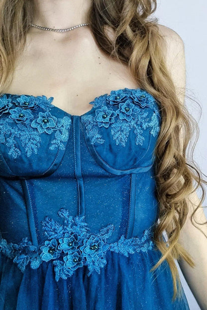 Straps Black Corset A-line Prom Gown