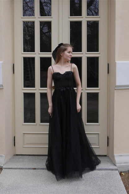 Straps Black Corset A-line Prom Gown