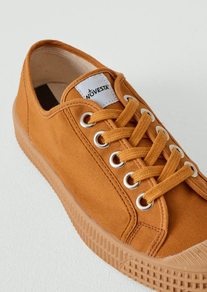 Novesta Star Master Plimsolls | Inca Gold