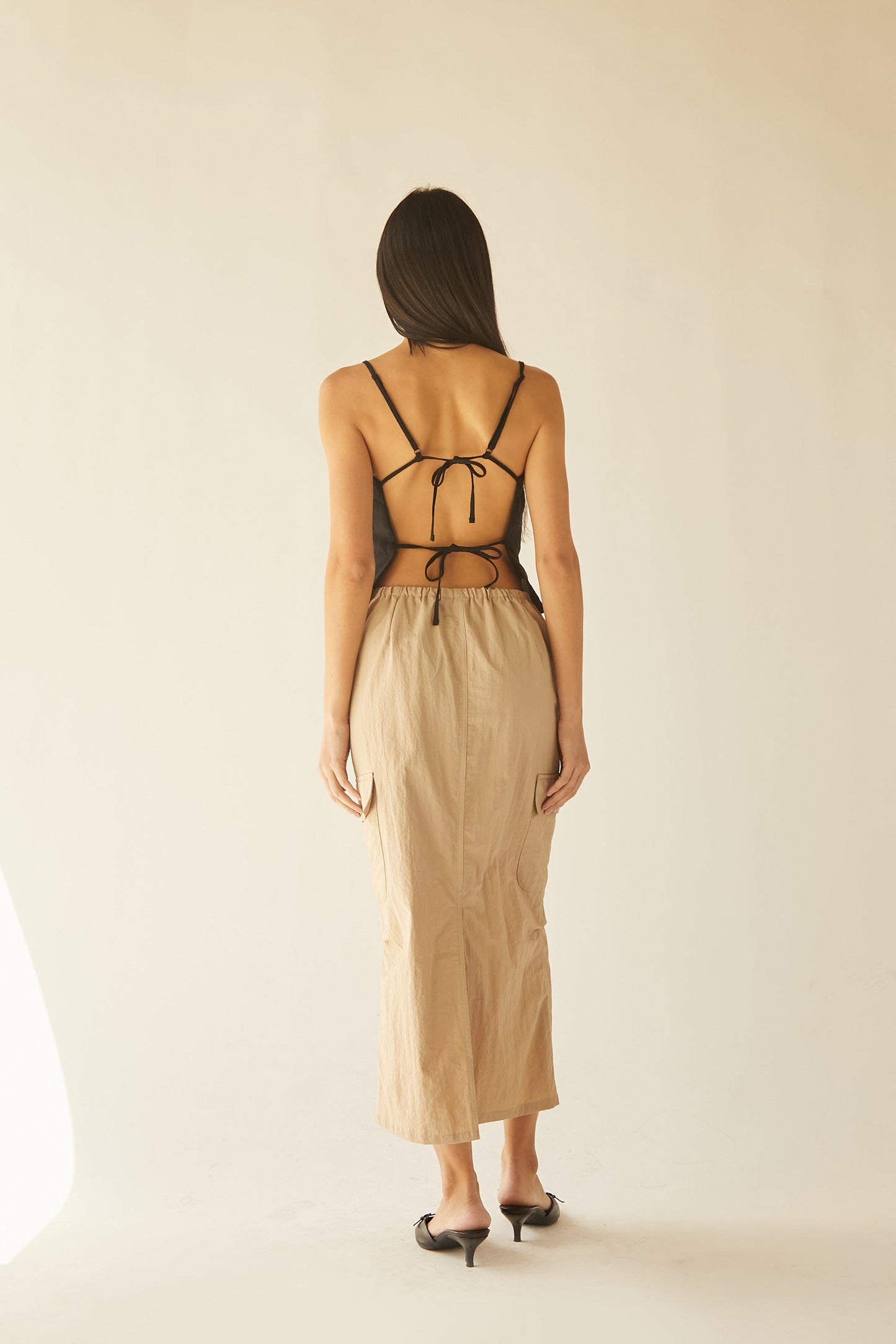 LINEN BLEND OPEN BACK TANK TOP