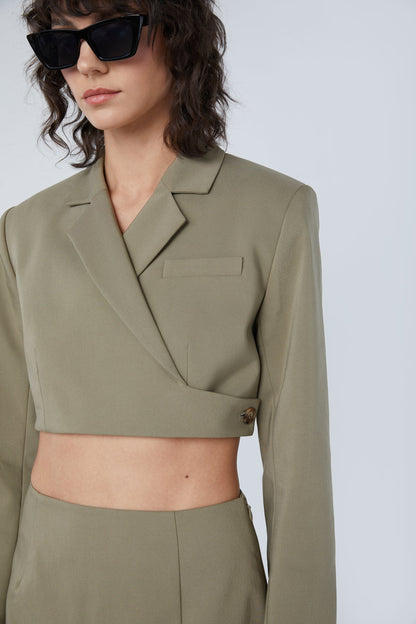 CROPPED CROSS BACK BLAZER