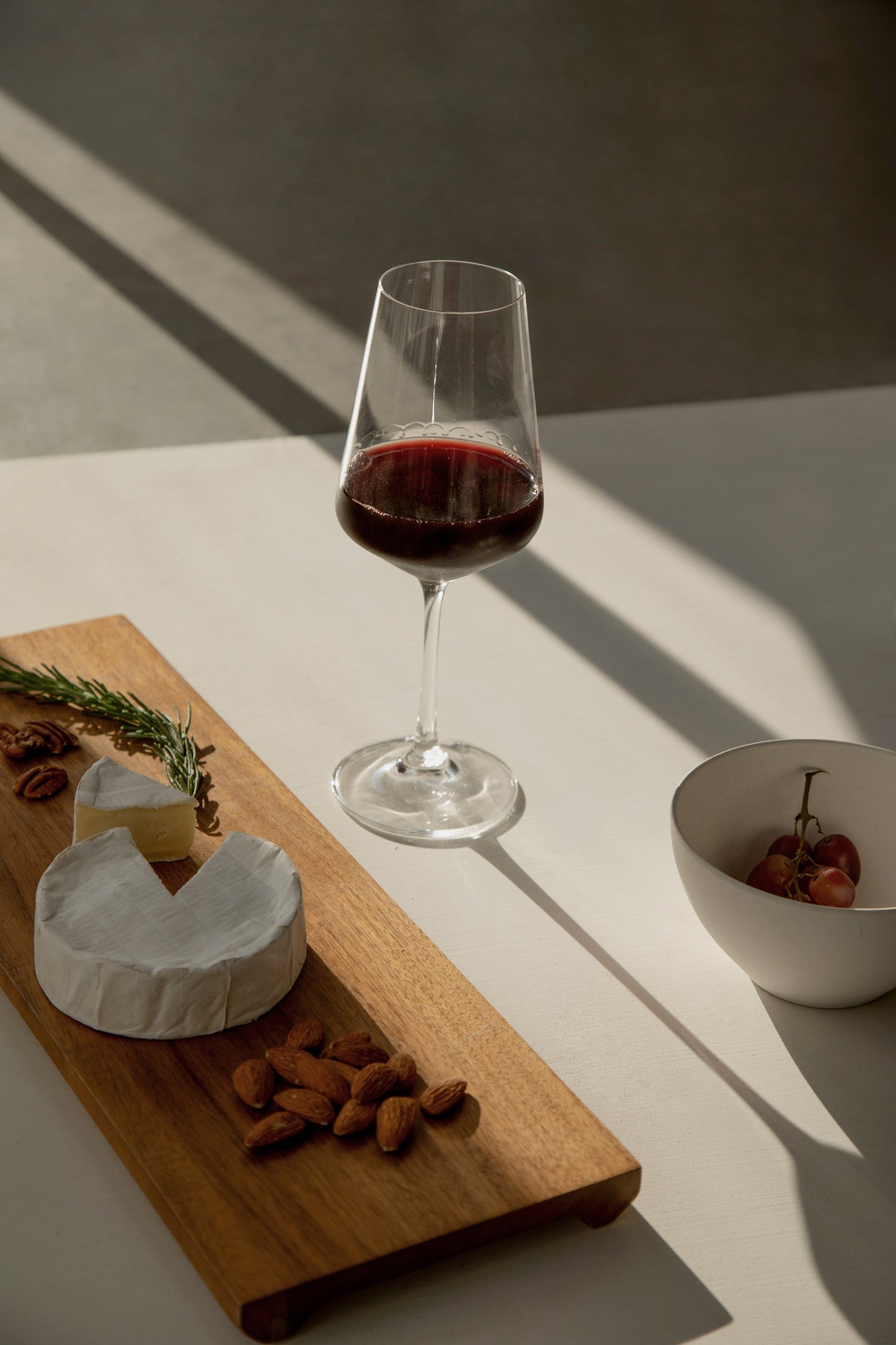 ACACIA SHORT SERVING BOARD