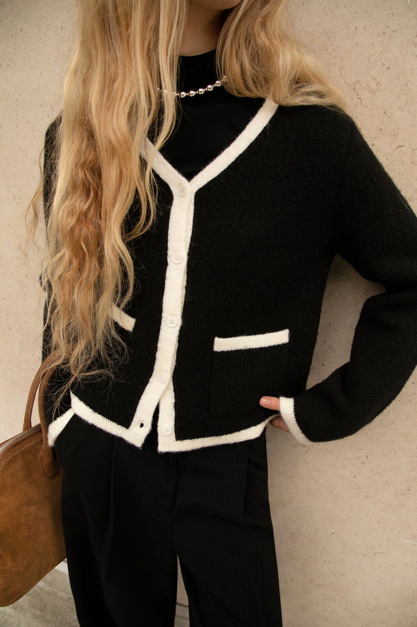 CONTRAST TRIM BUTTON UP CARDIGAN