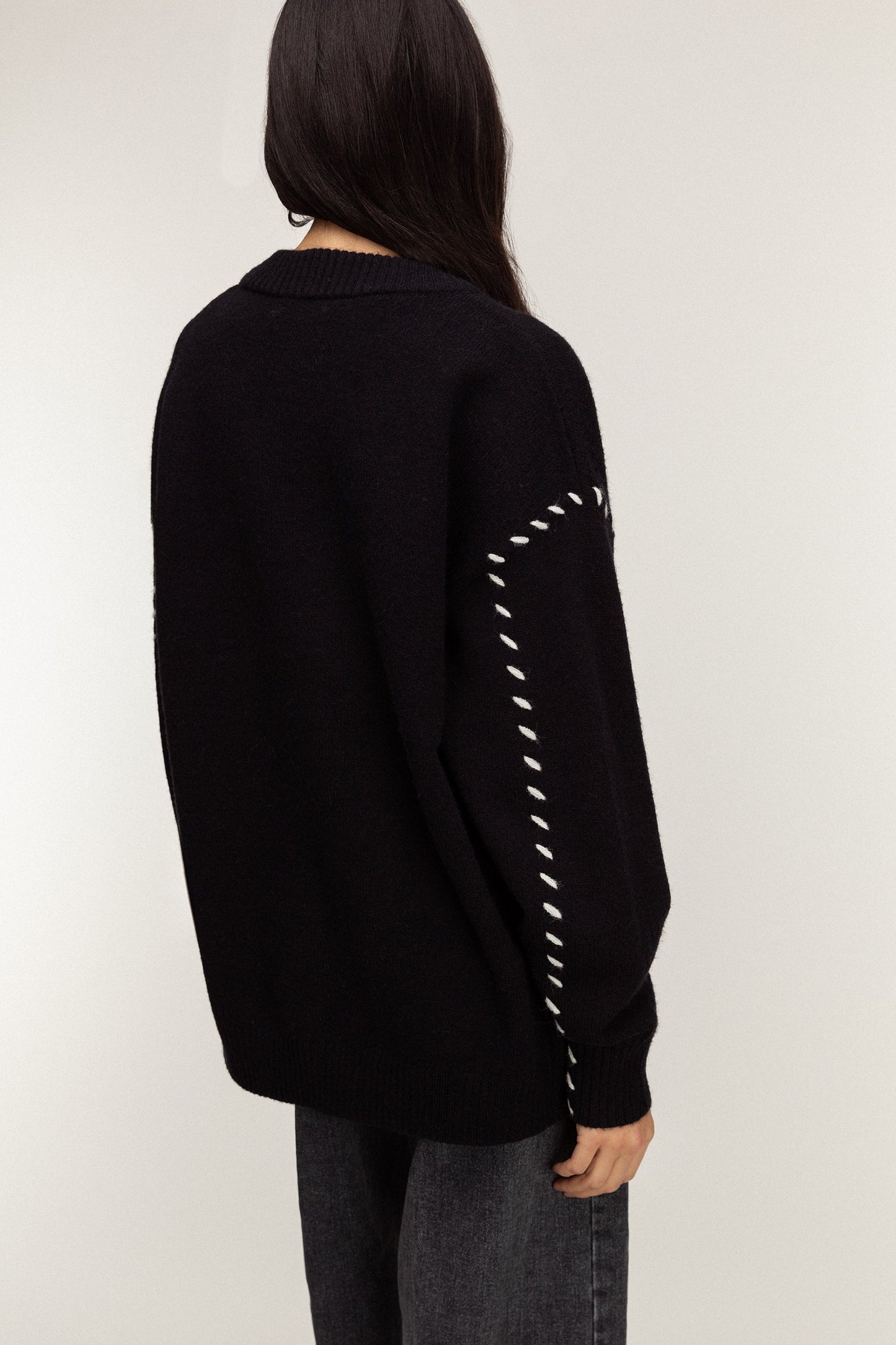 CONTRAST STITCH DETAIL BUTTON FRONT CARDIGAN