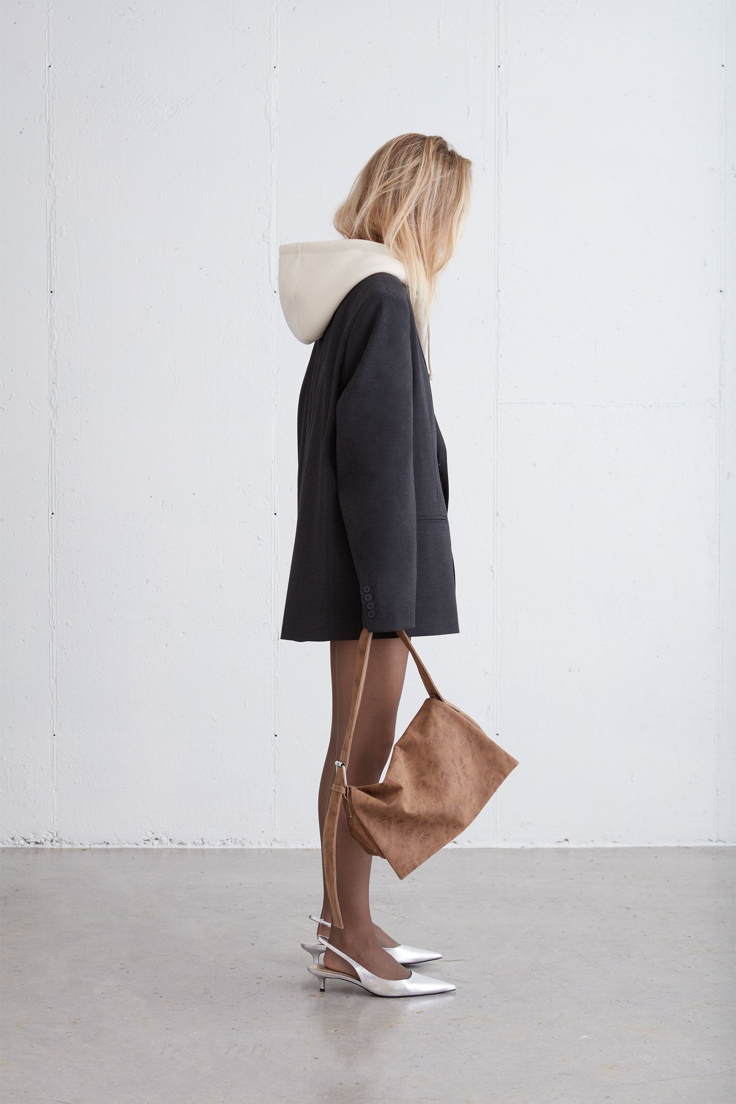 RELAXED FIT BLAZER