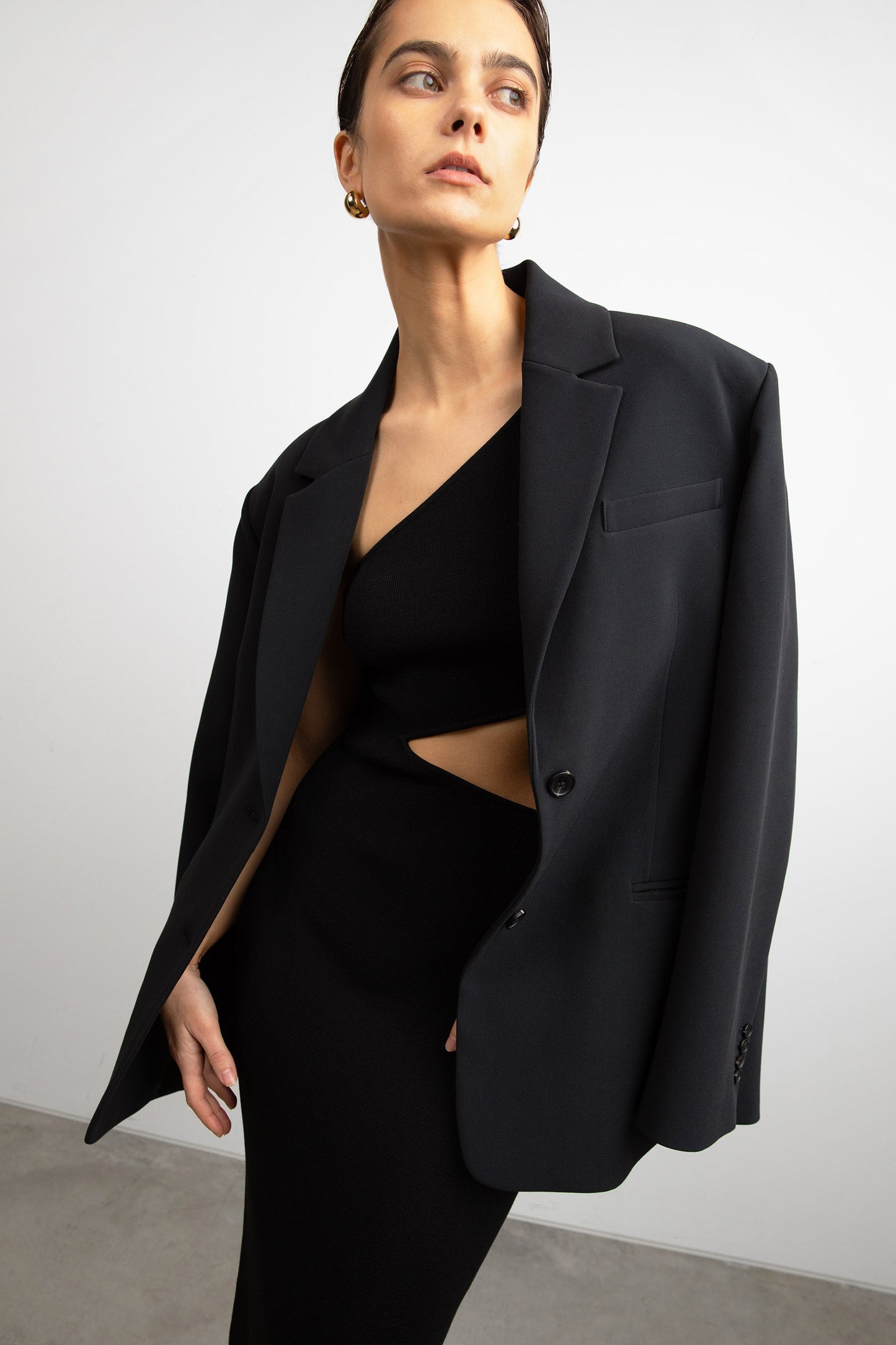 ONE SHOULDER MIDI DRESS WITH CUTOUT