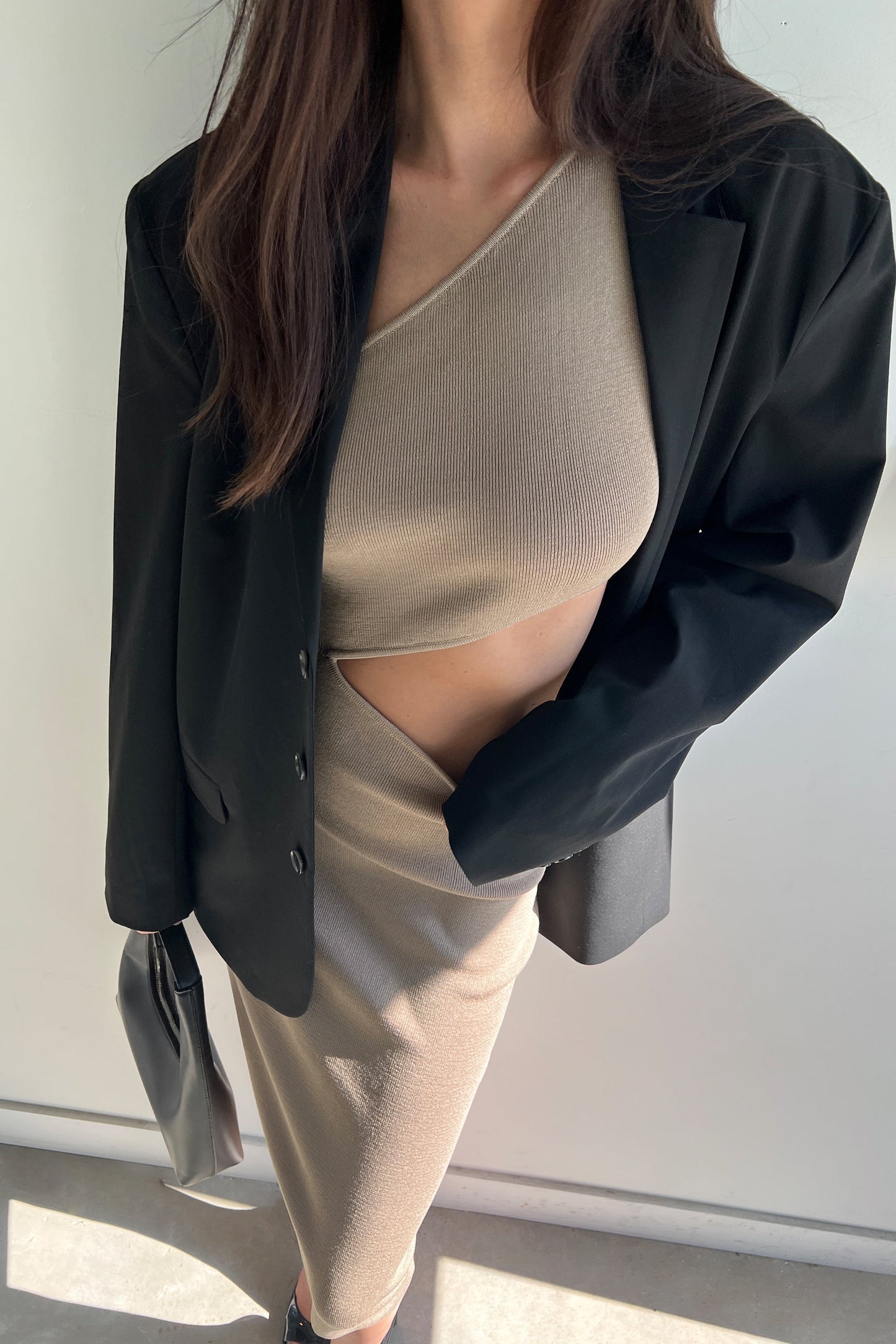 ONE SHOULDER MIDI DRESS WITH CUTOUT