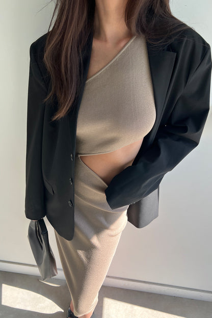 ONE SHOULDER MIDI DRESS WITH CUTOUT