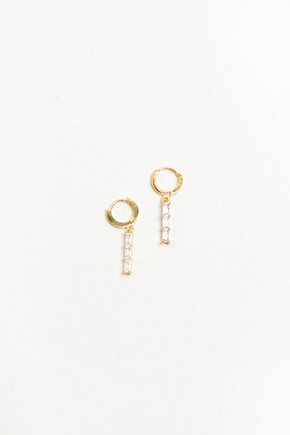HOOP EARRING WITH STONED BAR PENDANT