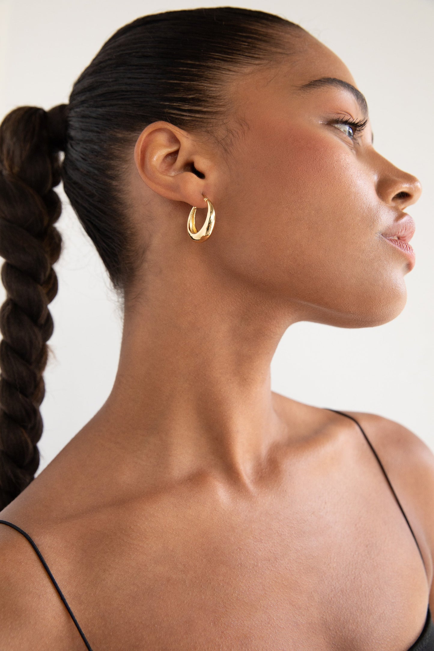 HOOP EARRING