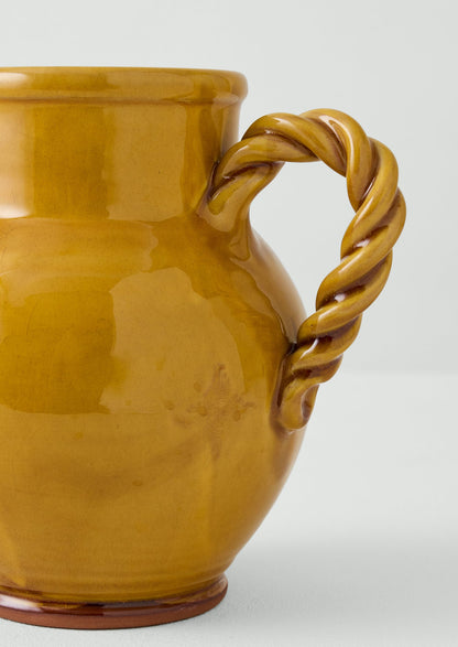 Poterie Barbotine Twisted Pitcher | Honey