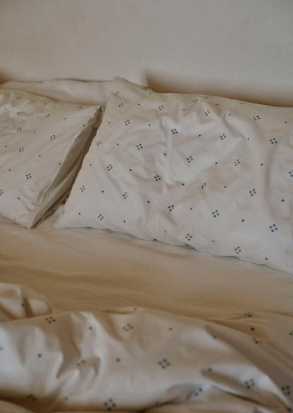 Rowan Print Cotton Poplin Housewife Pillowcase Set | Ecru/Soft Blue