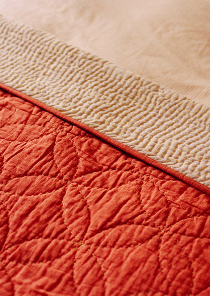 Sicily Stitch Lightweight Quilt | Blush/Lavender