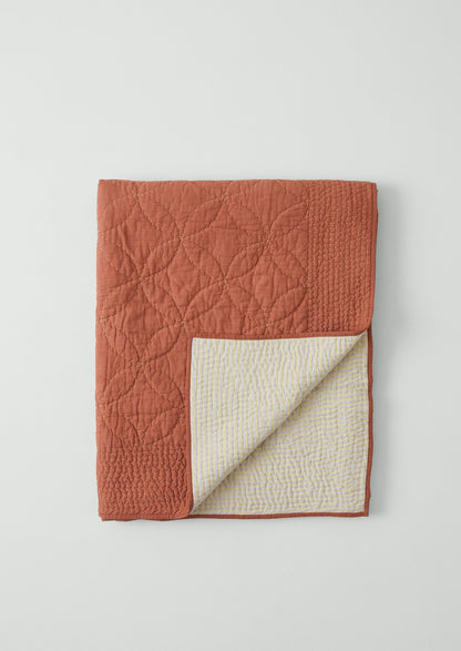 Sicily Stitch Lightweight Quilt | Blush/Lavender