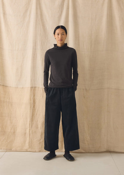 Organic Cord Barrel Leg Trousers | Charcoal
