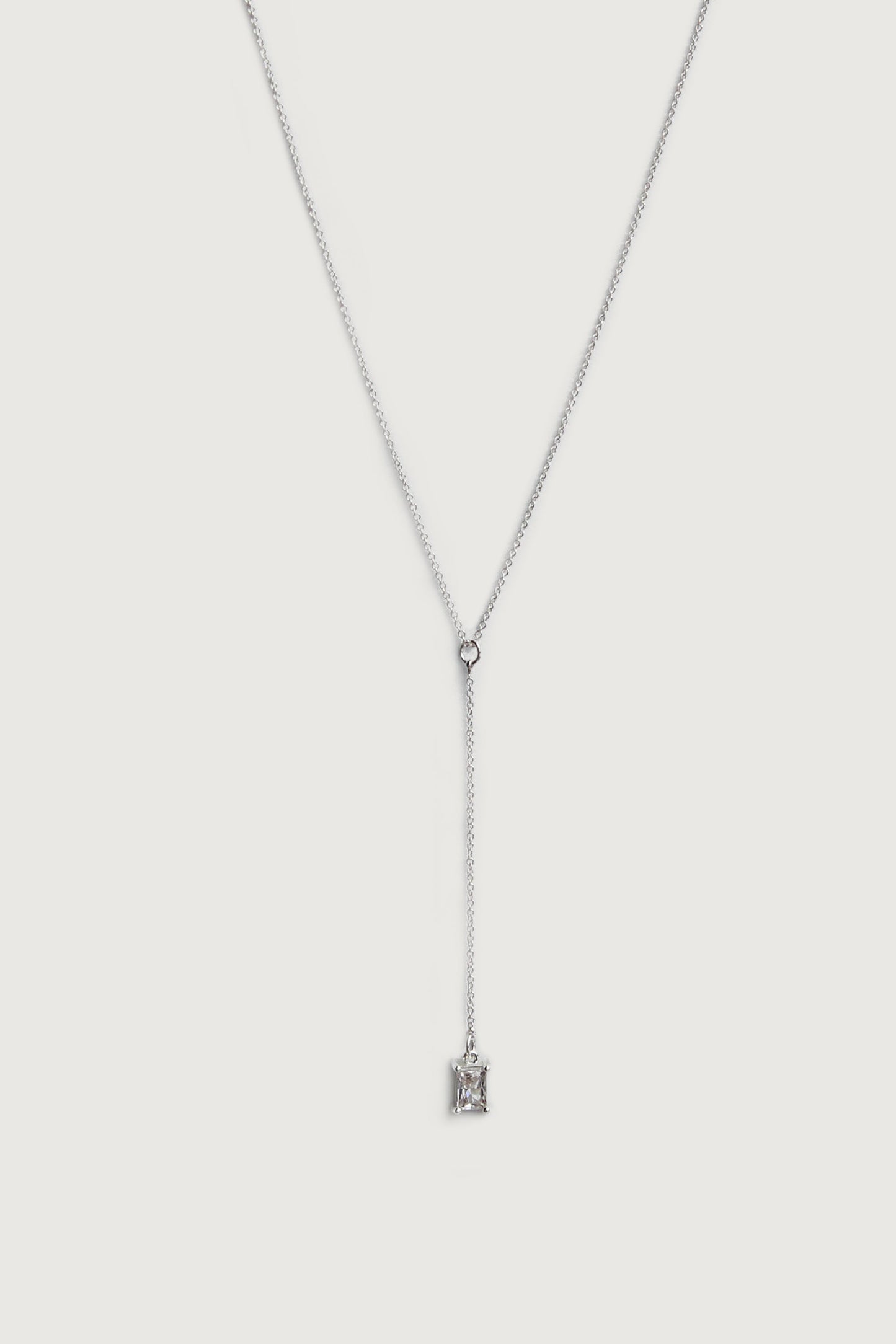 PENDANT DROP NECKLACE