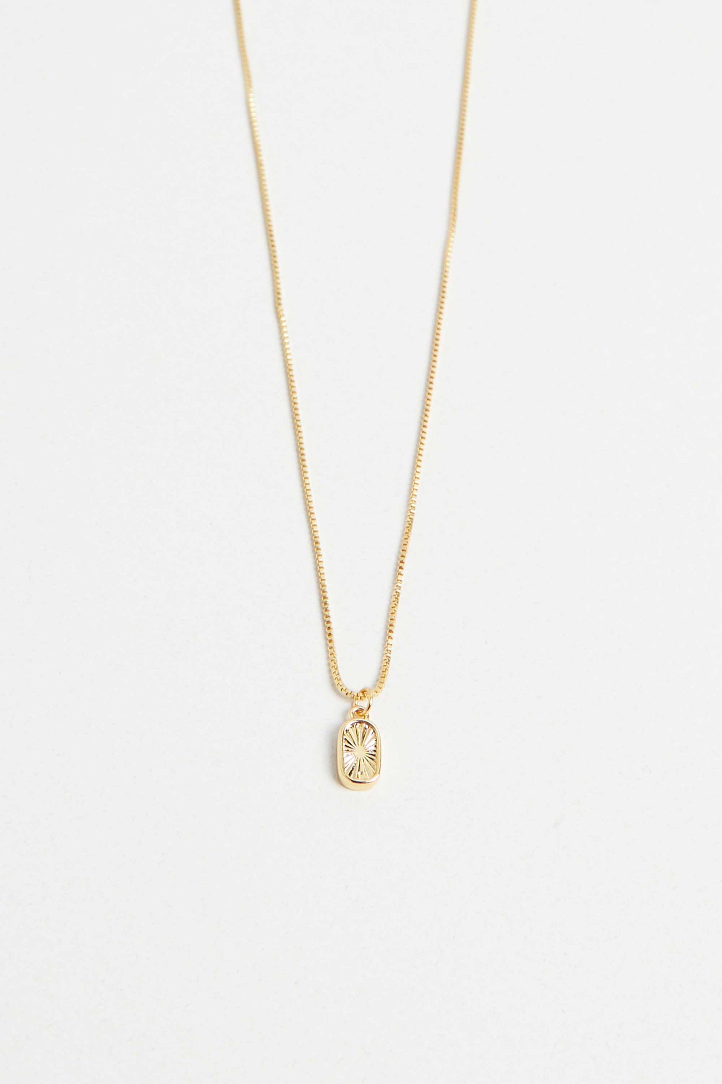 PENDANT NECKLACE