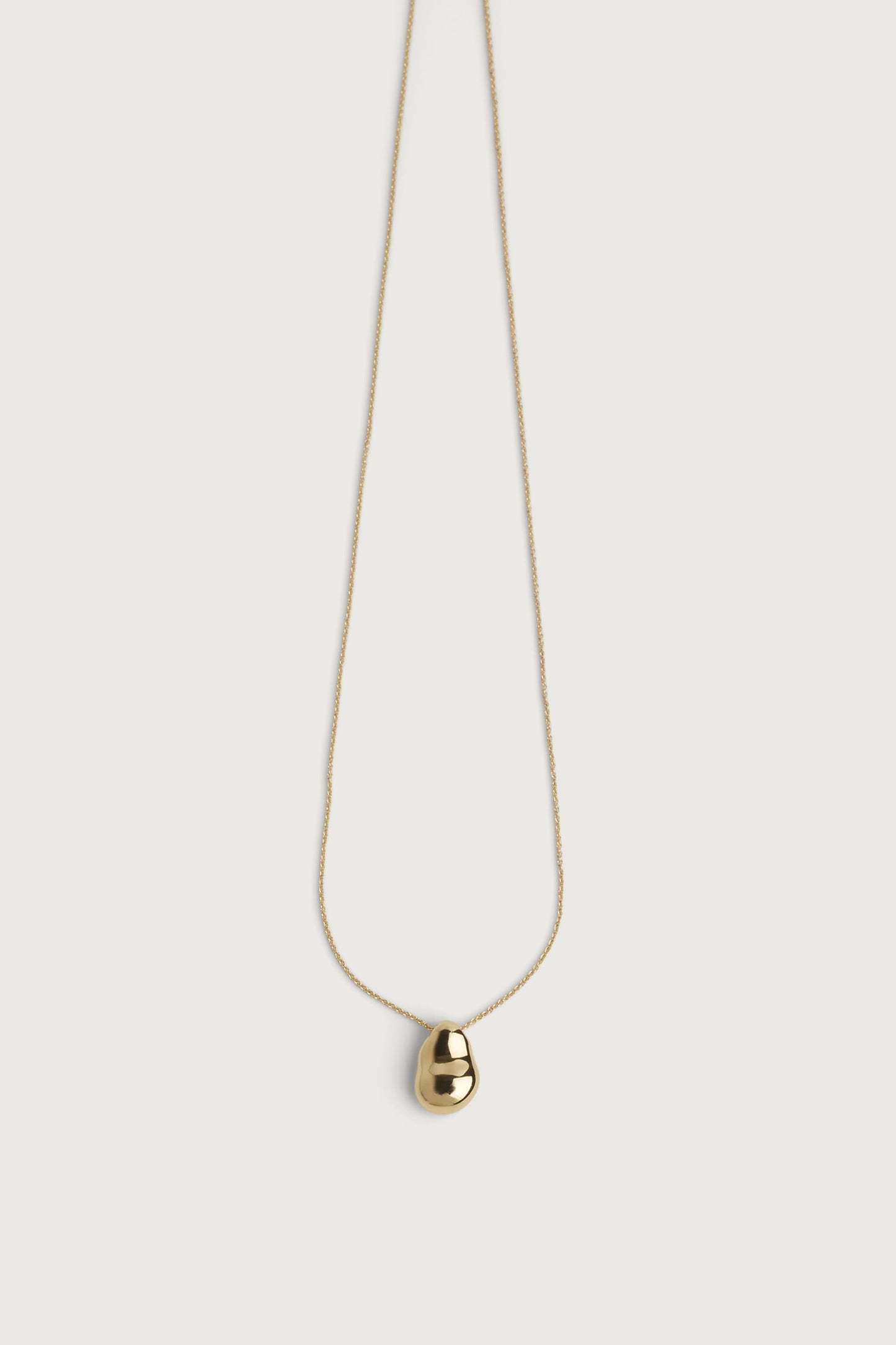PEBBLE NECKLACE