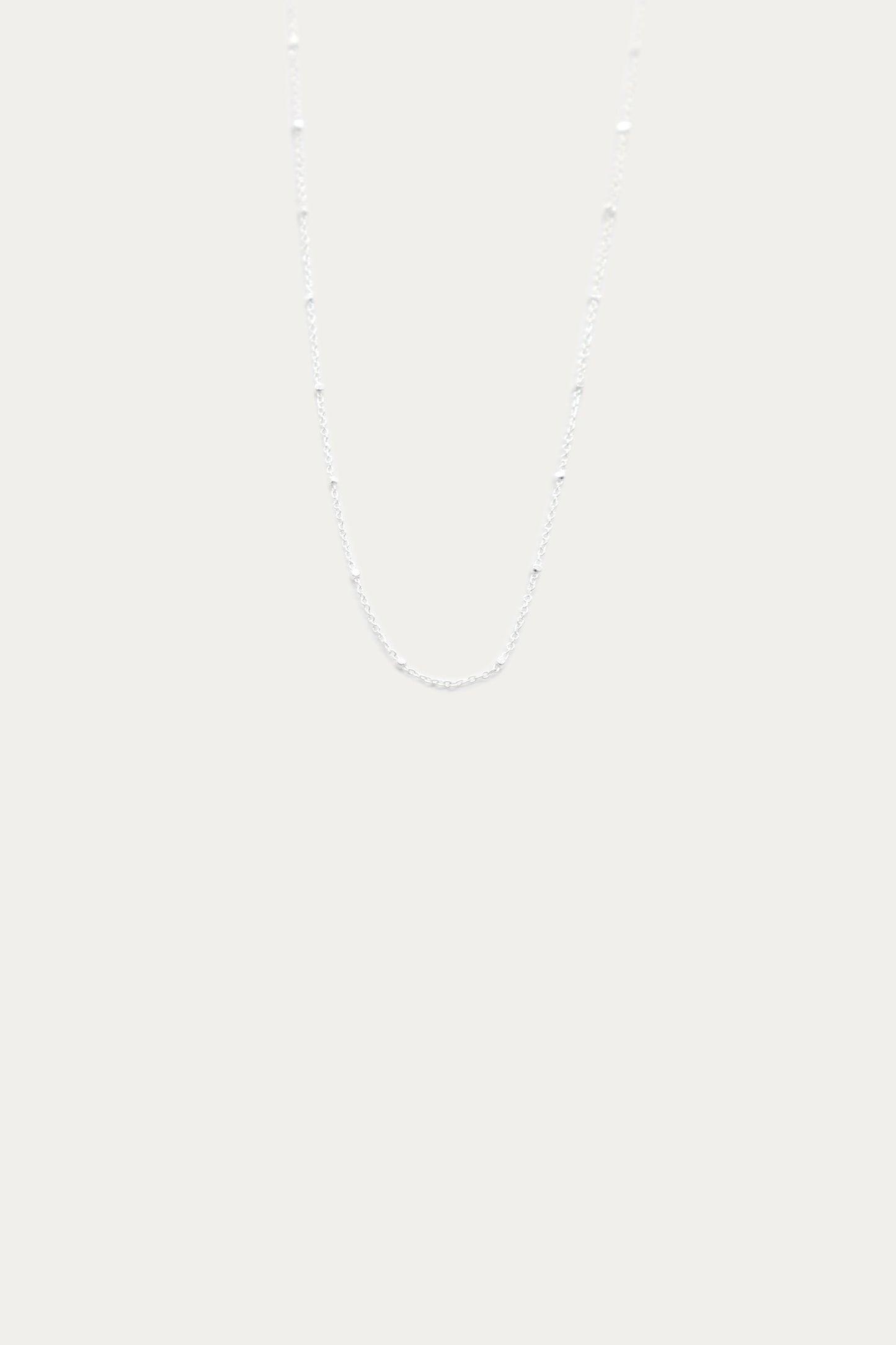 DOTTED NECKLACE
