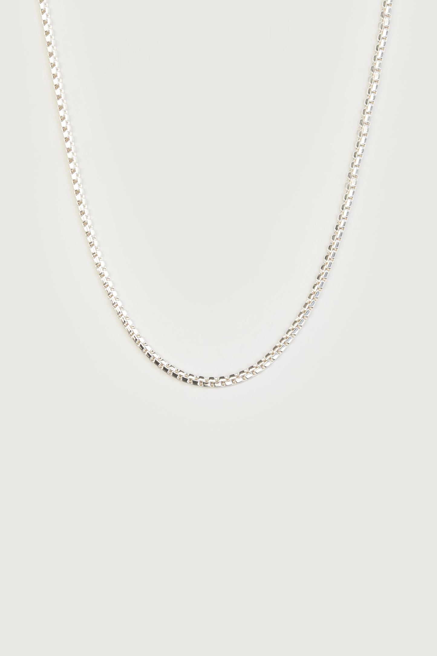 CURB CHAIN NECKLACE