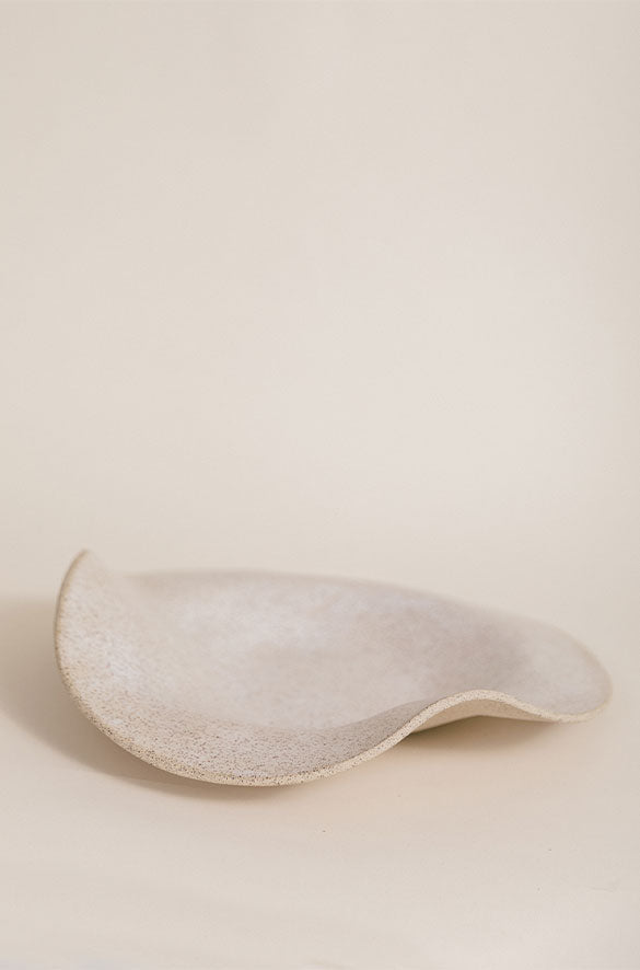 RAYA ROUND PLATTER BY SIN