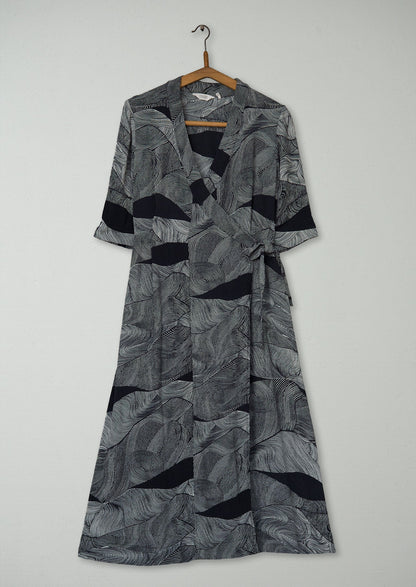 Reworn Wave Print Dress Size 6 Multi (1878) | Multi