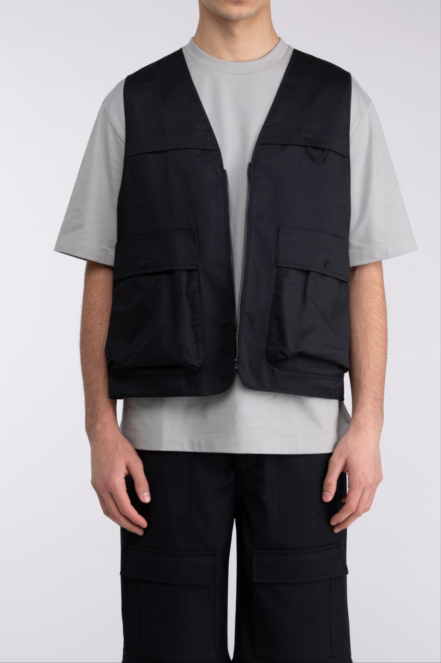 COTTON-TWILL CARGO UTILITY VEST