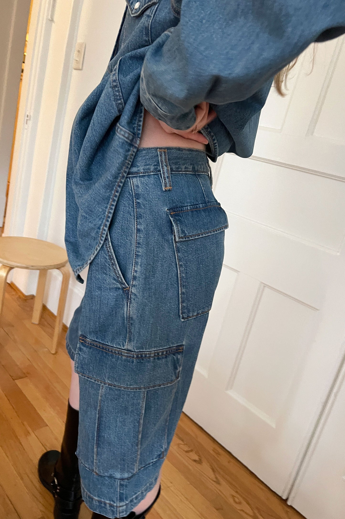 LONG CARGO DENIM SHORT