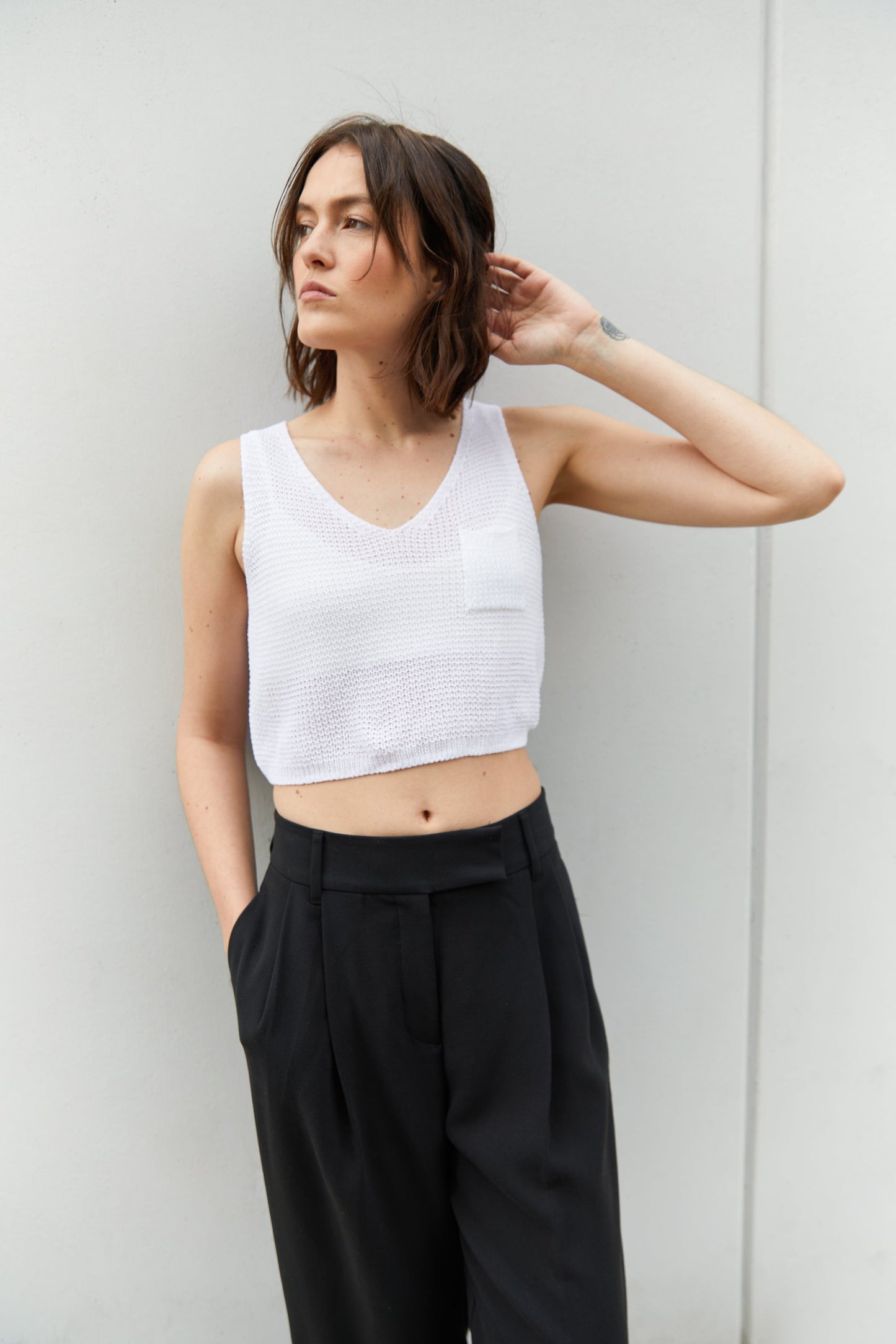 LOOSE KNIT CROPPED TANK