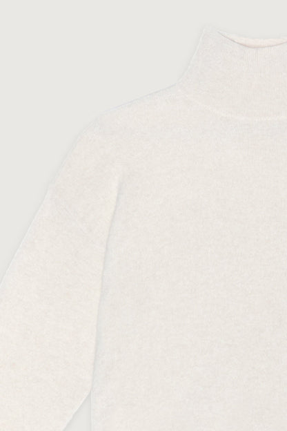 100% CASHMERE TURTLENECK SWEATER