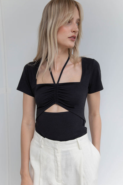 HALTER NECK CUTOUT TEE