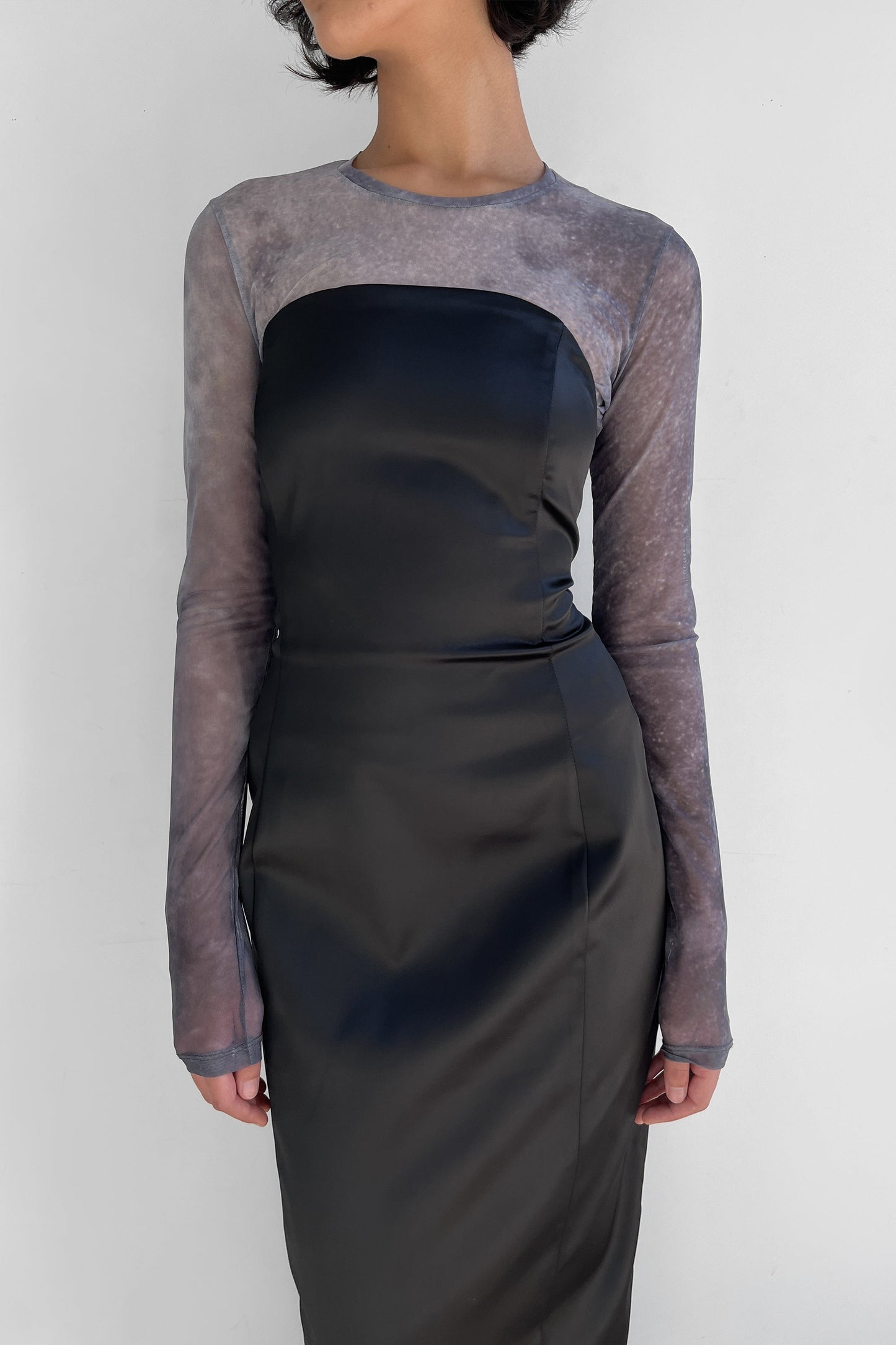 GRADIENT SHEER TOP