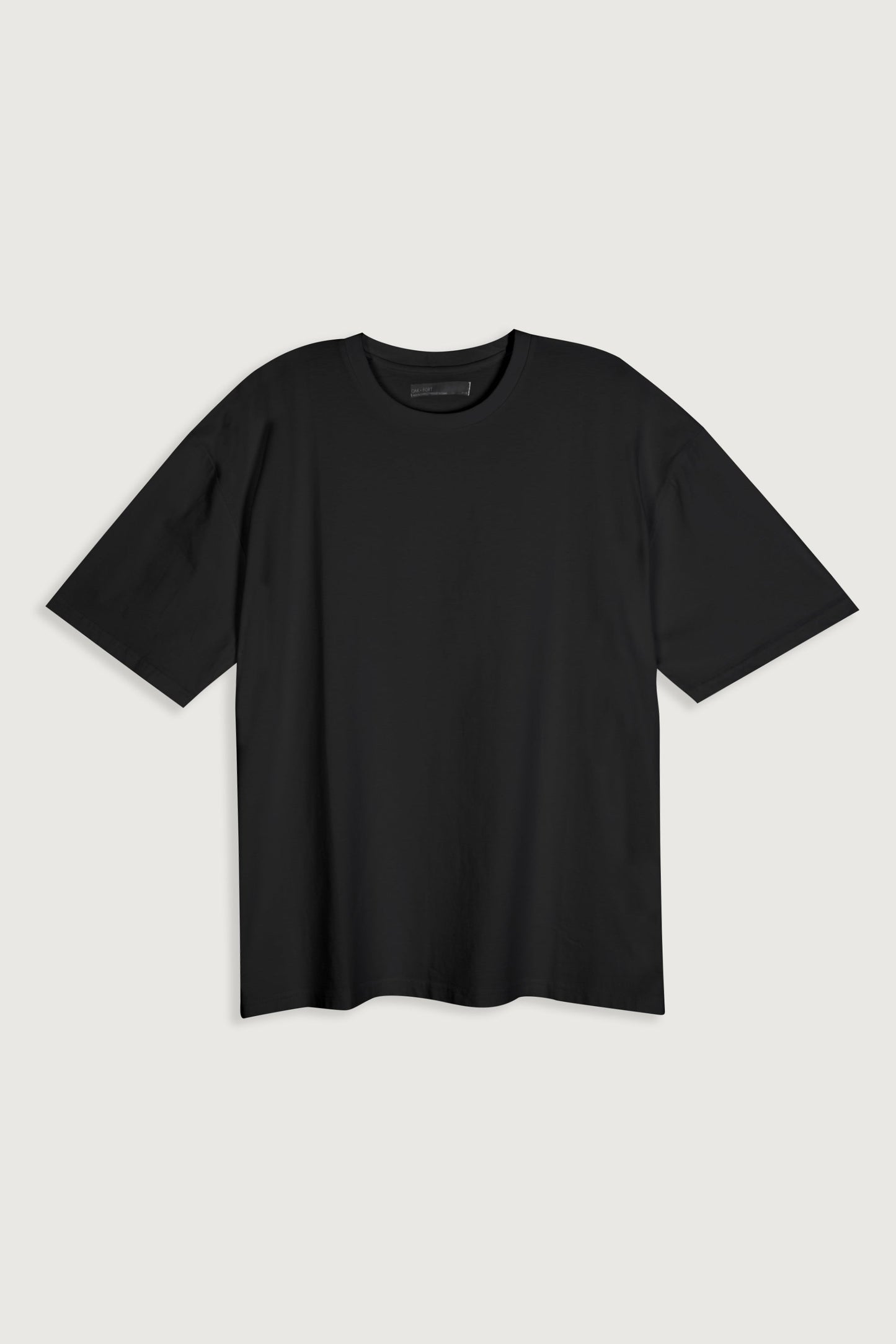 OVERSIZED T-SHIRT
