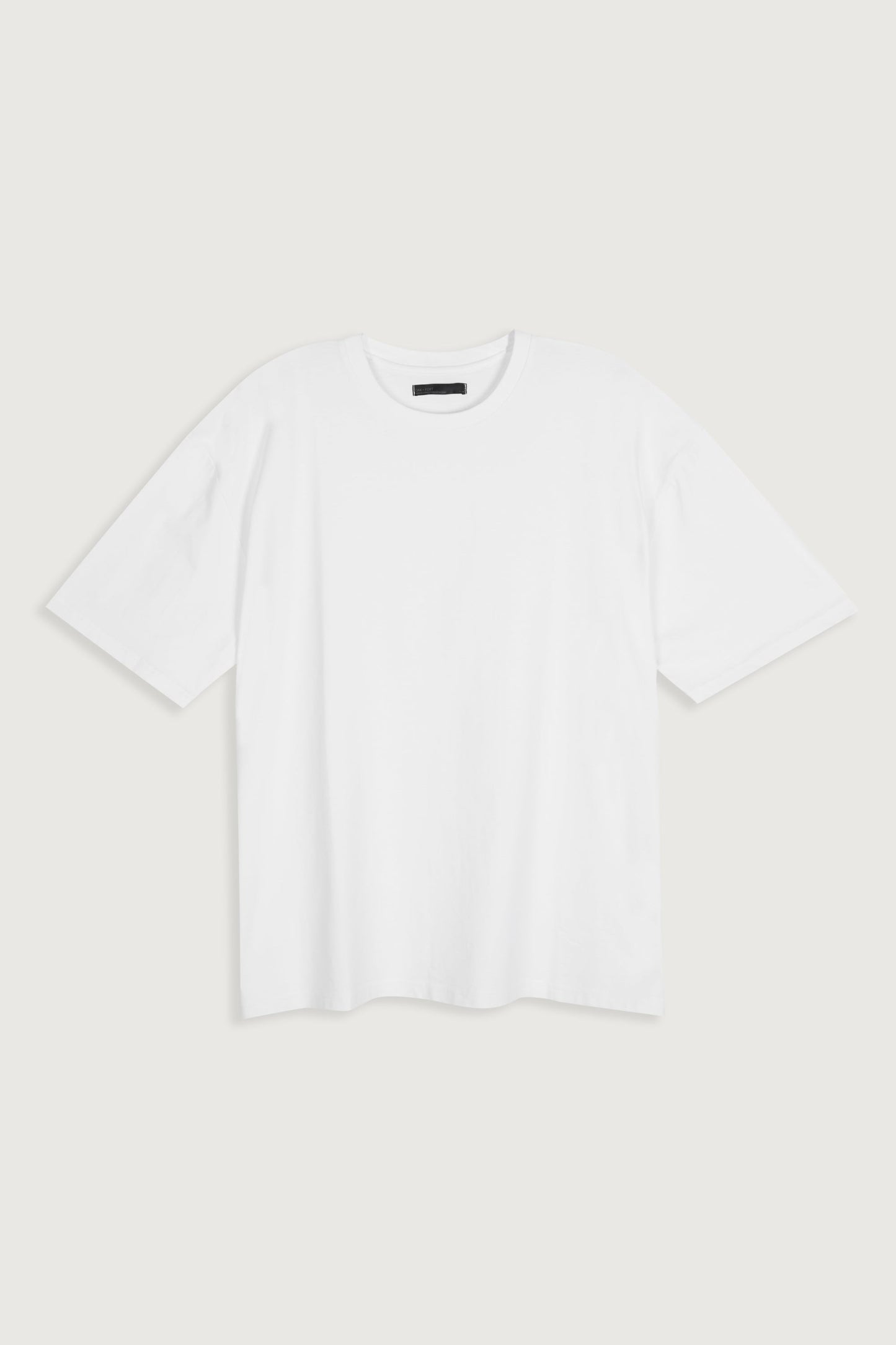 OVERSIZED T-SHIRT