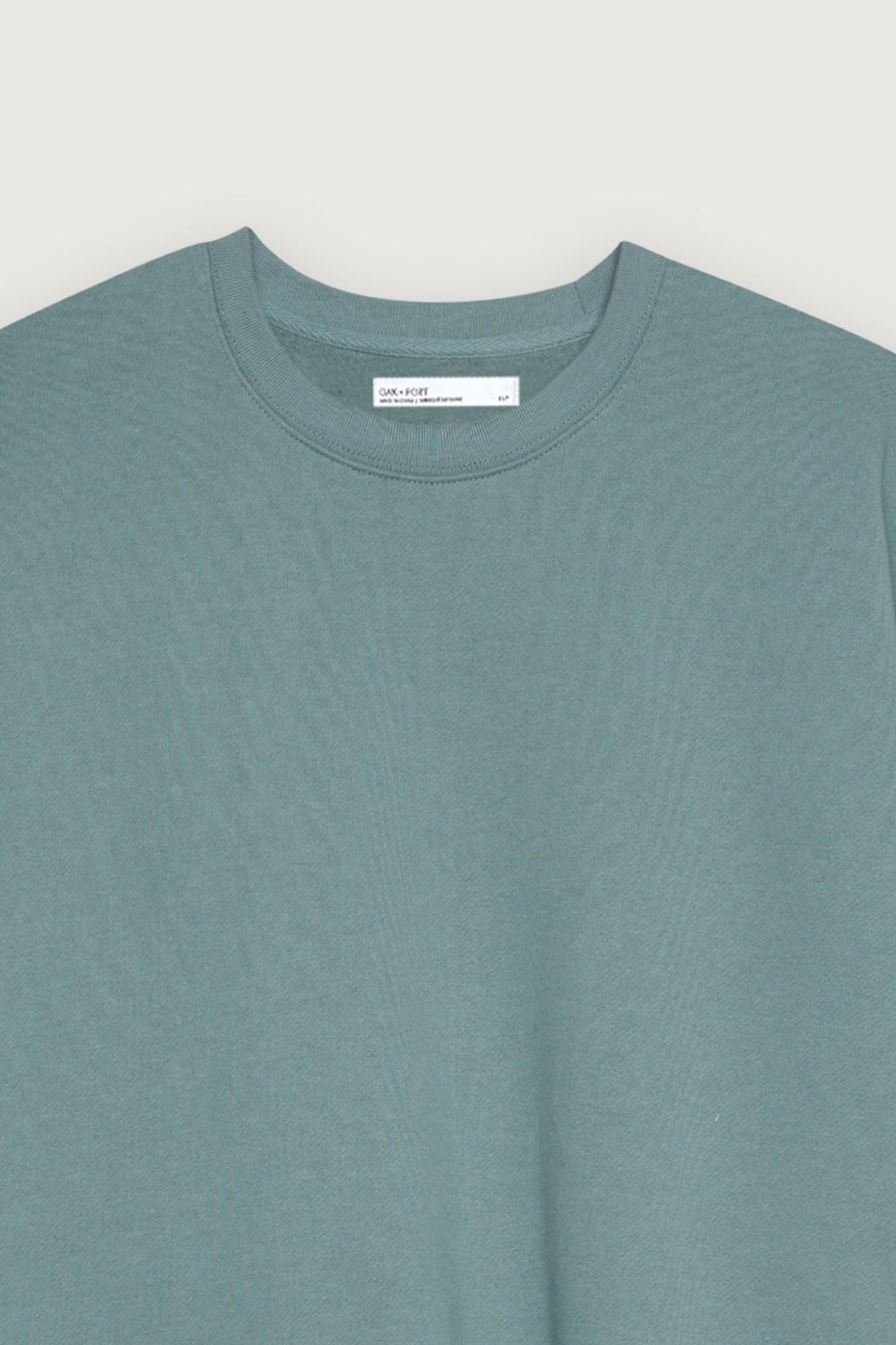 OVERSIZED SWEATSHIRT