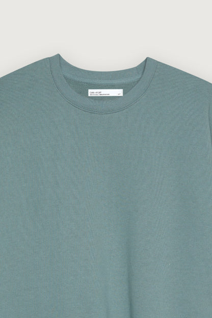OVERSIZED SWEATSHIRT