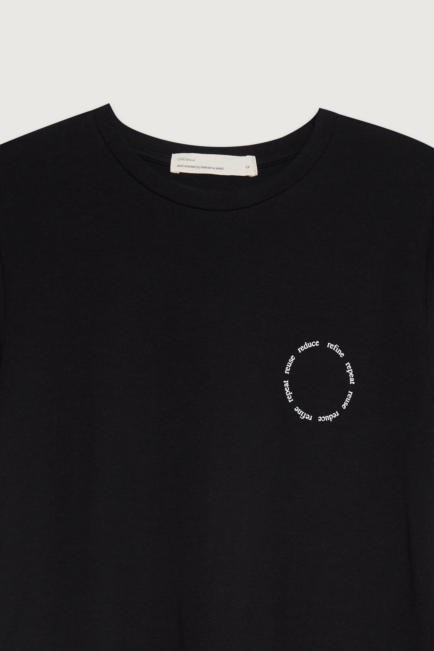 GRAPHIC T-SHIRT
