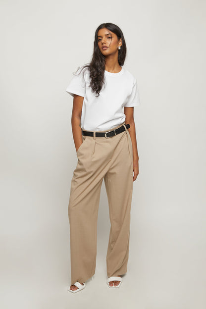 CLASSIC FIT T-SHIRT