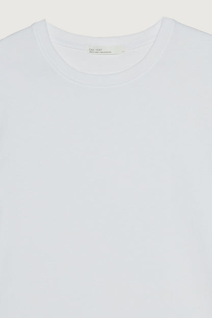 CLASSIC FIT T-SHIRT