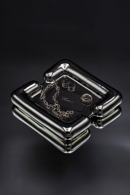 HUG TRAY BY KOUROS
