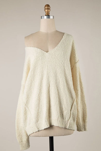 Harlow Cream V-Neck Pullover Sweater